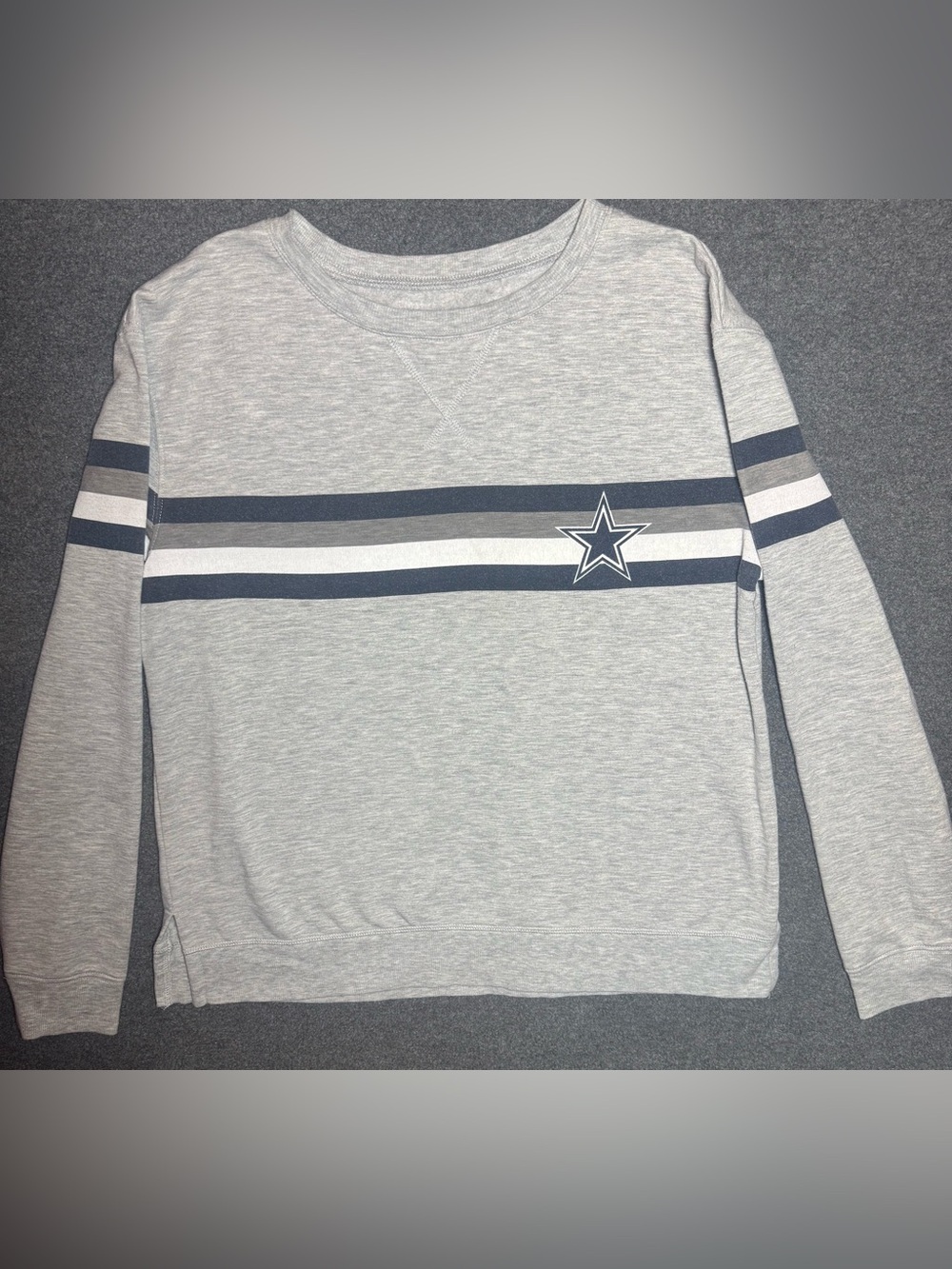 Dallas Cowboys Pullover NFL
Grey Loose Fit Womens Lounge
Long Soft